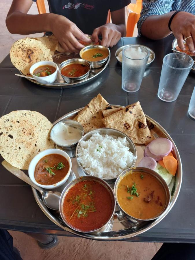 Omkar Agro Tourism & Resort Mahābaleshwar Eksteriør bilde
